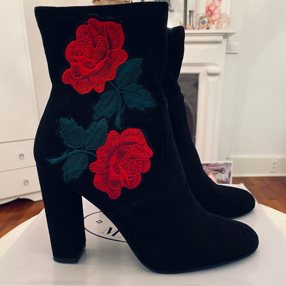 Brand new Steve Madden booties